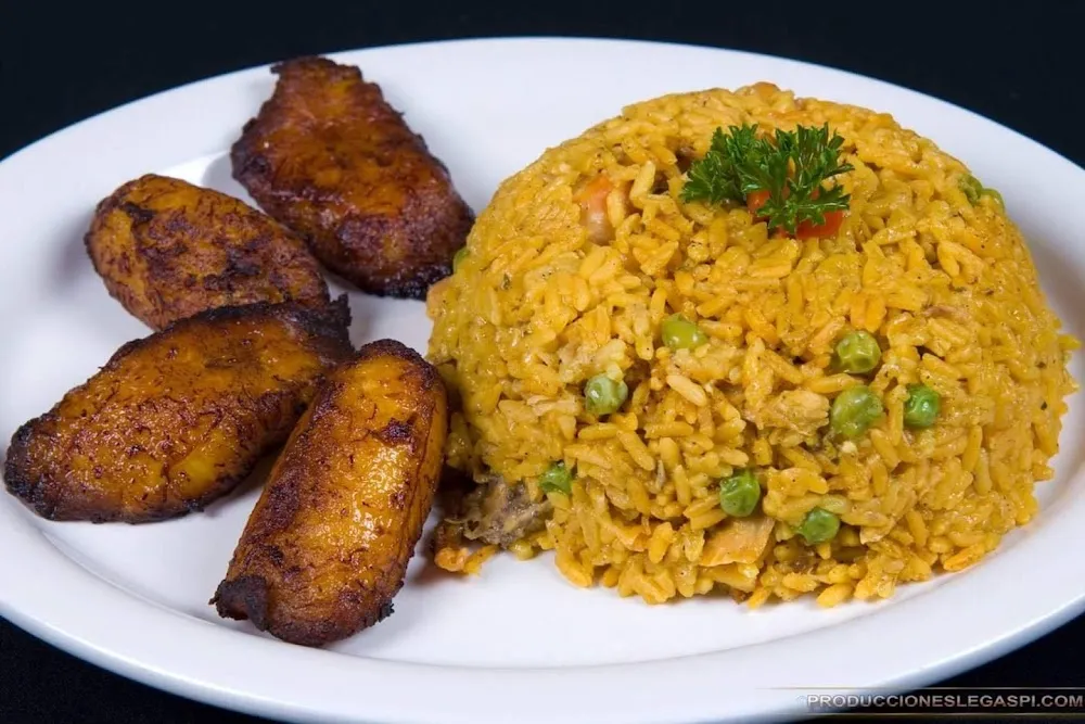 Chicken and Yellow Rice